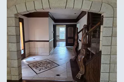 716 Bridget Way, Hurst, TX 76054 - Photo 5
