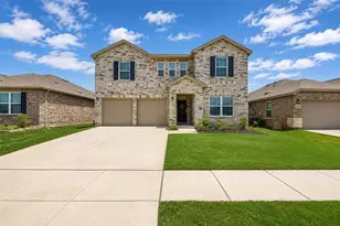 1913 Winding Crk Wy, Denton, TX 76208 - Photo 5