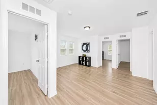 1913 Winding Crk Wy, Denton, TX 76208 - Photo 29