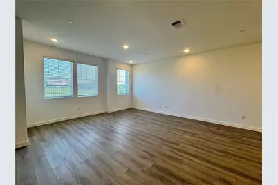 5720 Lakeview Drive, Watauga, TX 76148 - Photo 5