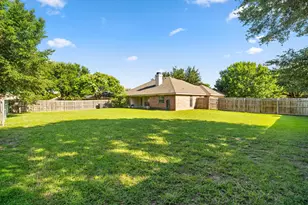 1005 Cheyenne Trail, Hewitt, TX 76643 - Photo 7