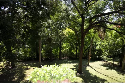 7660 Skillman Street #401, Dallas, TX 75231 - Photo 11