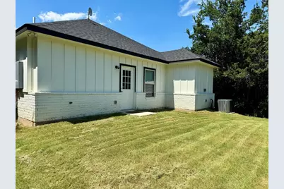 819 Arkansas River Drive, Granbury, TX 76048 - Photo 15