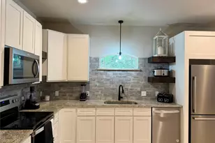 819 Arkansas River Dr, Granbury, TX 76048 - Photo 7