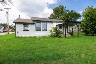 321 W 7th St, Weatherford, TX 76086 - Photo 17