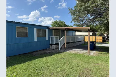 242 Cobb Avenue, Van Alstyne, TX 75495 - Photo 3