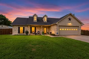 6080 Sunrise Ct, Athens, TX 75752 - Photo 1
