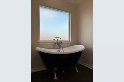 9936 Bridlewood Lane, Waco, TX 76708 - Photo 21