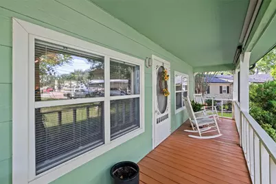 4517 Wildwood Circle, Granbury, TX 76049 - Photo 5