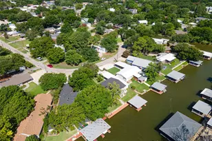 4517 Wildwood Cir, Granbury, TX 76049 - Photo 35