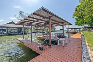 4517 Wildwood Cir, Granbury, TX 76049 - Photo 33