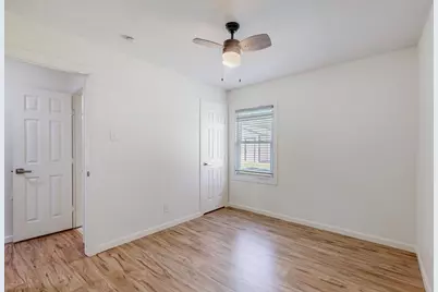 813 Travis Street, Garland, TX 75040 - Photo 25