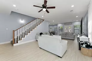 2227 Frank Henderson Jr Dr, Dallas, TX 75216 - Photo 3
