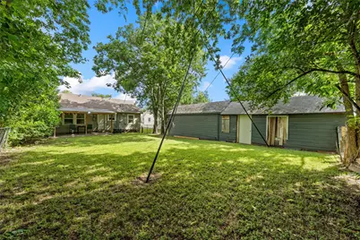 2610 Maple Avenue, Waco, TX 76707 - Photo 15