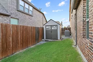 223 Thompson Dr, Van Alstyne, TX 75495 - Photo 37