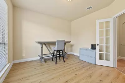 223 Thompson Drive, Van Alstyne, TX 75495 - Photo 5