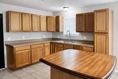 914 N Catherine Street, Terrell, TX 75160 - Photo 5