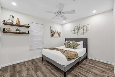 316 E Chapman Road, Hewitt, TX 76643 - Photo 11