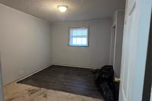 204 Fordyce St, Barry, TX 75102 - Photo 5