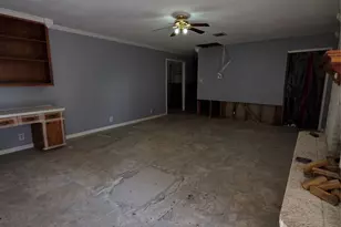 204 Fordyce St, Barry, TX 75102 - Photo 19
