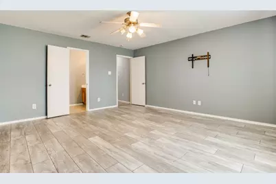 9901 Thomas Jefferson Drive, McKinney, TX 75072 - Photo 7