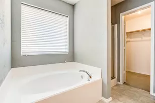 9901 Thomas Jefferson Dr, McKinney, TX 75072 - Photo 9