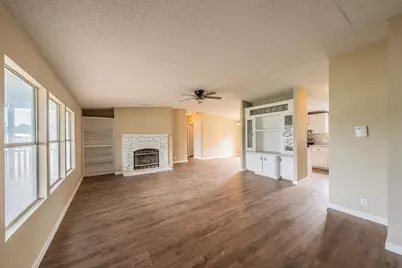 153 Clay Court, Springtown, TX 76082 - Photo 7