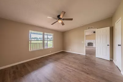 153 Clay Court, Springtown, TX 76082 - Photo 21