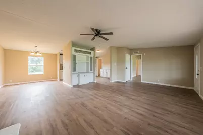 153 Clay Court, Springtown, TX 76082 - Photo 9
