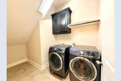 6704 Castillo Street, Irving, TX 75039 - Photo 11