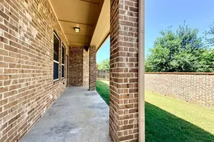 6704 Castillo St, Irving, TX 75039 - Photo 29