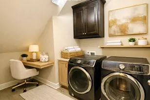 6704 Castillo St, Irving, TX 75039 - Photo 9