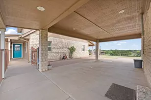 4515 E Renfro St, Alvarado, TX 76009 - Photo 5