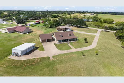 4515 E Renfro Street, Alvarado, TX 76009 - Photo 1