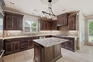 632 Legend Ln, Sherman, TX 75092 - Photo 11