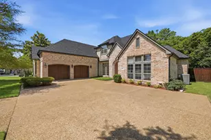 632 Legend Ln, Sherman, TX 75092 - Photo 1