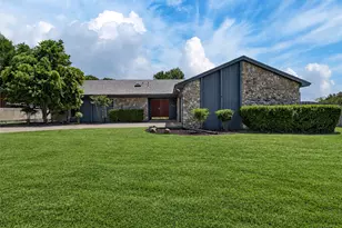 7733 Woodside Hl, Fort Worth, TX 76179 - Photo 3