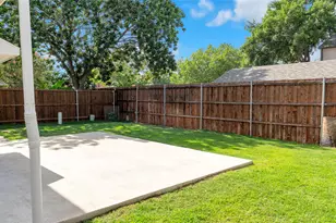 517 Las Cruces Dr, Irving, TX 75063 - Photo 27