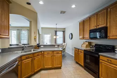 2808 Cypress Point Drive, McKinney, TX 75072 - Photo 7