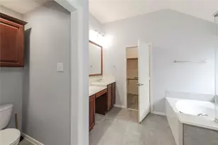 12422 Daimler Dr, Frisco, TX 75033 - Photo 23