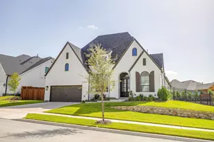 2137 Rolling Oaks Dr, Fort Worth, TX 76008 - Photo 3