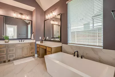 2137 Rolling Oaks Drive, Fort Worth, TX 76008 - Photo 25