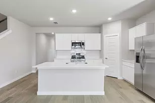 905 Bel Mares St, Fort Worth, TX 76052 - Photo 7