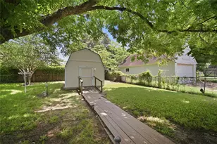 501 Simmons Dr, Euless, TX 76040 - Photo 19