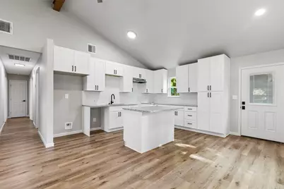 902 Melanie Lane, Keene, TX 76059 - Photo 17