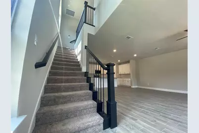 801 Ponds Edge Lane, Euless, TX 76040 - Photo 13