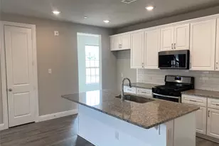 801 Ponds Edge Ln, Euless, TX 76040 - Photo 7