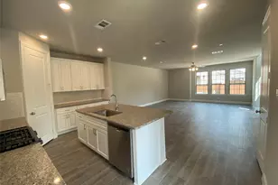 801 Ponds Edge Ln, Euless, TX 76040 - Photo 9