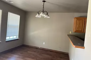 10910 Shady Oaks Dr, Runaway Bay, TX 76426 - Photo 3