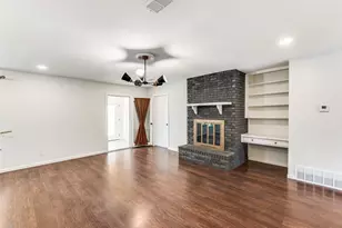 1318 E Windsor Dr, Denton, TX 76209 - Photo 9